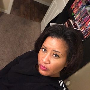 Meet your Posher, Sonya